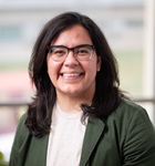 Stephanie Hernandez headshot